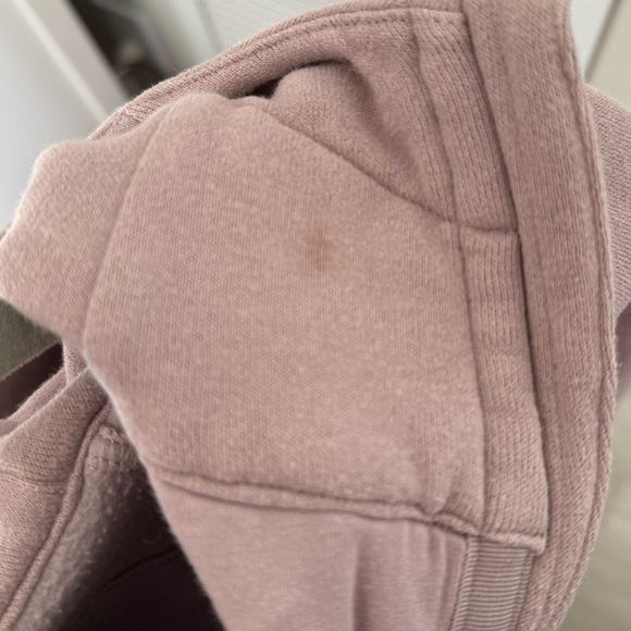 Lululemon Mauve Scuba - Picture 4 of 4